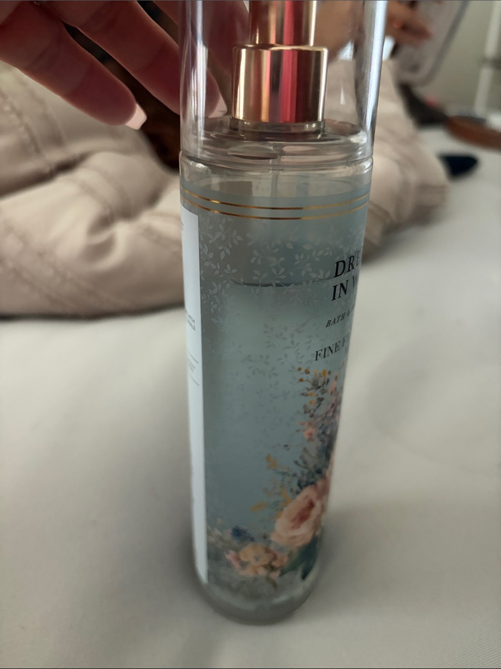Bath & Body Works Dressed in White Mist - Powder Blue with Pink Floral - Picture 2 of 4